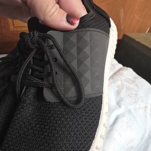 Pro Player Women’s Diamond Accent Sneakers | Size 8